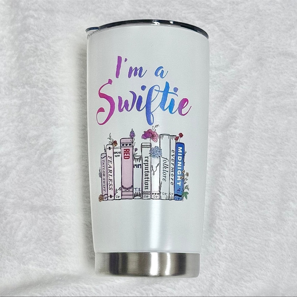 *NWT* “I’m a‎ Swiftie” 20oz stainless steel tumbler